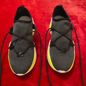 Vince Camuto Tennis Shoes